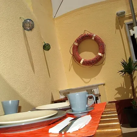 Swordfish Eco-house Nyaraló