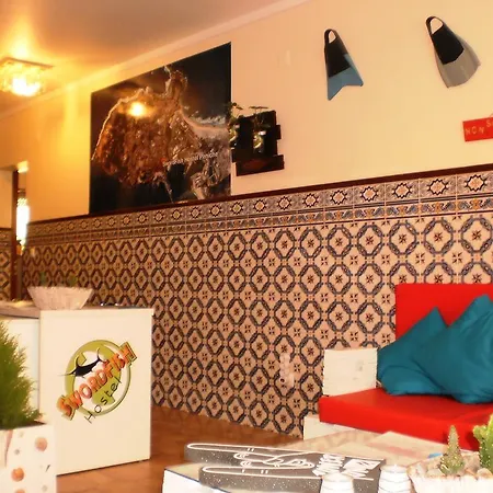 Swordfish Eco-house Дом отдыха Пениши